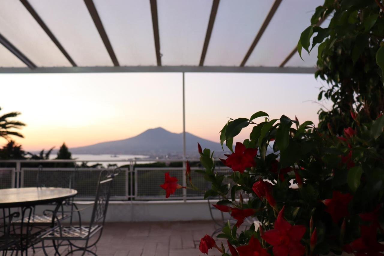 Hotel Paradiso Castellammare di Stabia Dış mekan fotoğraf