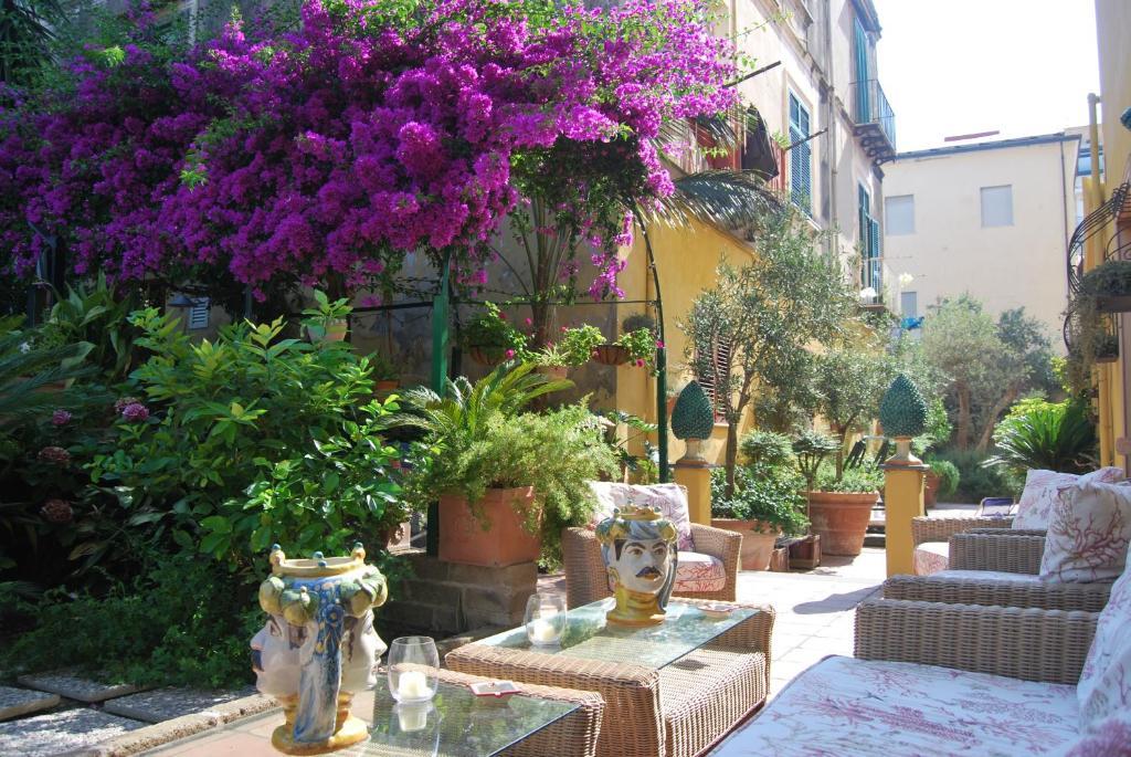 Hotel Paradiso Castellammare di Stabia Dış mekan fotoğraf
